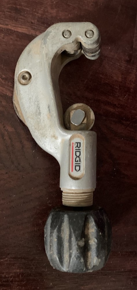 Rigid Constant Swing Tubing Cutter (1/8&Prime; &ndash; 1-1/8&Prime;) (3 mm-28 mm) &ndash; Model# 150