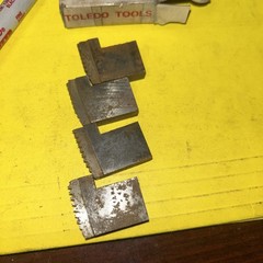 Set of 4 Toledo No. 11-12 1-1/4in Pipe Threading Dies