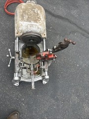 Ridgid 535, V1 complete with Universal die head