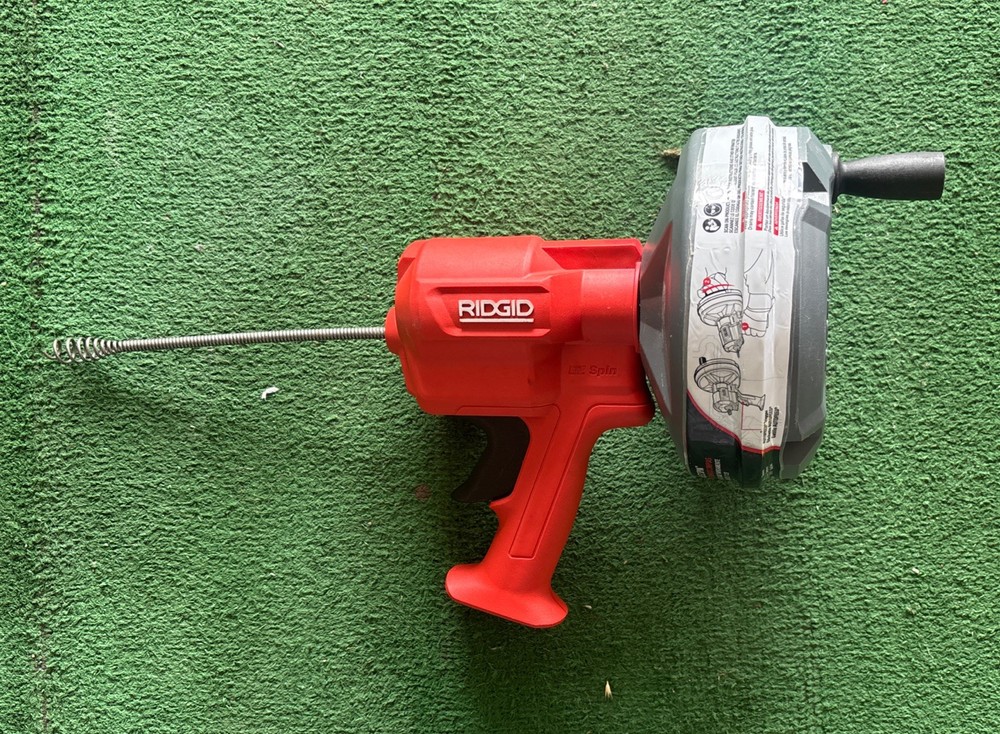 *NEW* RIDGID EZ SPIN DRAIN SNAKE CLEANING 1/4 in. x 25 ft. WITH CLEAN HANDS