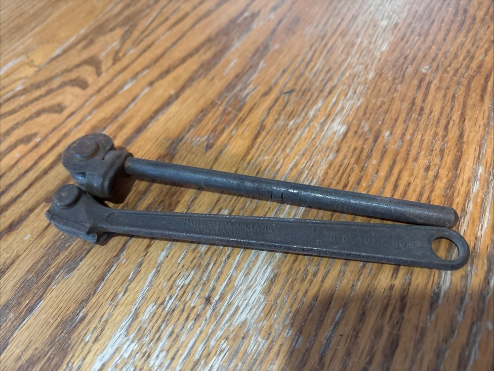 Vintage Parker Appliance Co. No. 4 Hand Bender 1/4&rdquo;O.D. 9/16&rdquo; Radius