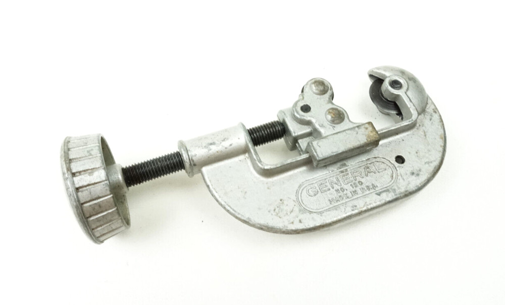 General 1&Prime; Capacity Pipe & Tubing Cutter with Built-in Reamer No. 120 USA
