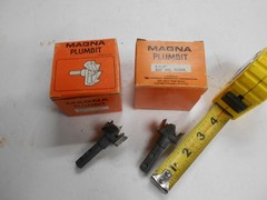 MAGNA PLUMBIT(2)1-1/8 Hole cutter for 3/4&Prime; Pipe & Extender