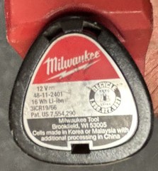 Milwaukee Plastic Pipe Shears Used but in Excellent condition w/ 2 batteries