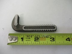 New RIDGID Pipe Wrench Replacement Hook Jaw B26 for a 6&Prime; Wrench 1/8&Prime; &ndash; 3/4&Prime; NOS