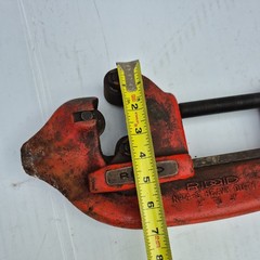 RIDGID USA No. 4-S HEAVY DUTY 2&Prime; &ndash; 4&Prime; Metal Pipe Cutter Cutting Plumber Tool