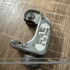 RIDGID 3/4&Prime;Close Quarters 3/16&Prime; to 15/16&Prime; Model 104 Tubing Cutter. (N5)