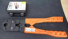 SHARKBITE 3/8&Prime; &ndash; 1&Prime; Pex Crimp Tool 23100 w/ Kit