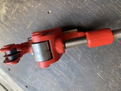 Superior Tools Pipe Cutter 1/8&Prime;-2&Prime; Heavy Duty Drop Forged Steel Made In Spain
