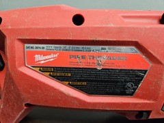 Milwaukee M18 FUEL 2874-20 Pipe Threader Tool w/ Ridgid 1&Prime; & 1-1/4&Prime; Dies Only