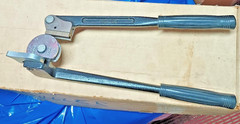 Ridgid Tube Pipe Bender 406 3/8 In OD, 13 In L R 15/16&Prime; 90 to 180 Deg