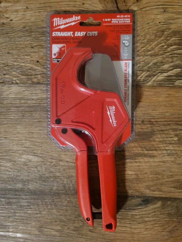 Milwaukee 48-22-4210 1-5/8 in. Ratcheting Pipe Cutter **FREE SAME DAY SHIPPING**