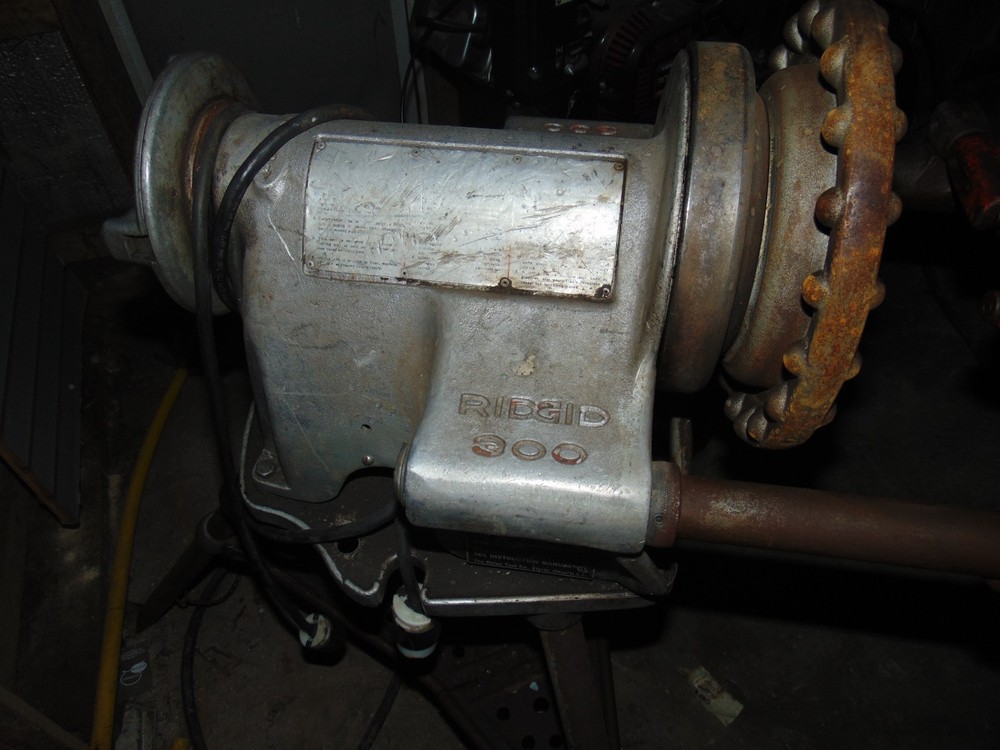 Rigid Pipe Threader