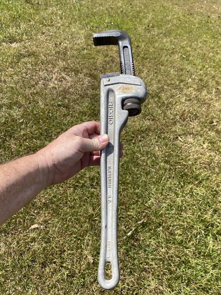 RIDGID 818 ALUMINUM H.D. 18&Prime; LIGHT WEIGHT PIPE WRENCH NICE CLEAN