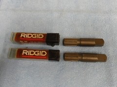 Ridgid Longrip 1/2&Prime; Drive 5/8&Prime; Drill Pipe Extractor No. 83 USA &ndash; Set of 2