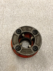 RIDGID 00R Pipe Threader Die Head Set 2&rdquo;, 1 1/4&Prime;,1&rdquo;, 3/4&Prime;, 1/2&Prime;, 0-R Rachet