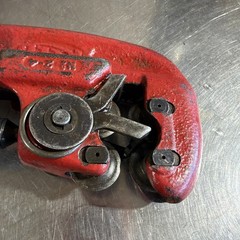 Reed No. 2-4 USA Iron Steel Pipe Cutter, Cuts 1/2-2&Prime; Reed MFG Co. USA