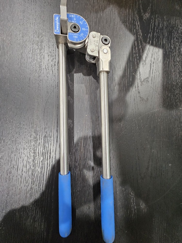 Swagelok MS-HTB-6T 3/8&Prime; Tube OD 15/16&Prime; Bend Radius Hand Tube Bender