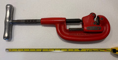 Rigid 1/8 in. to 2 in. Model 2-A Adjustable HeavyDuty Pipe Cutter, New Old Stock