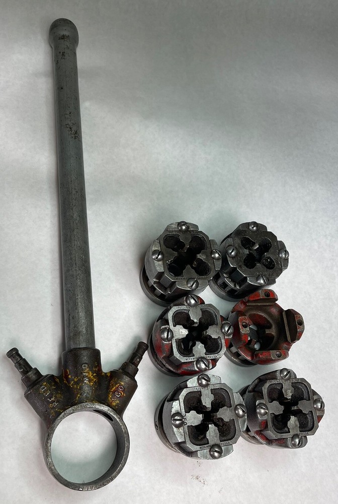 REED MFG CO Pipe Threader Die Ratchet 6-Die Heads&5-Dies 1/4,3/8,1/2NPT,1/2-13NC