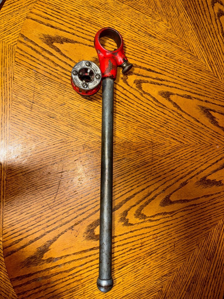RIDGID 00-R 1/2&Prime; PIPE THREADER DIE HEAD w/ RIDGID RATCHET HANDLE A FREE SHIP
