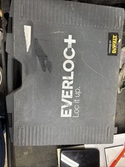 Dewalt Rehau EVERLOC+ Pex Tool & Compression Sleeve Fitting System 1x Battery