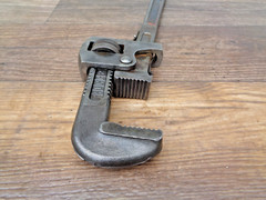 Vintage PROTO 18&Prime; Steel Pipe Wrench No. 818