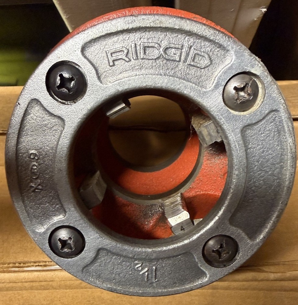 Ridgid 37410 12-R 1-1/2&Prime; Hand Threader NPT Die Head Complete W/ Dies Clean Read