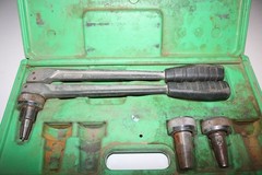 Wirsbo professional quality expander tool w/ 3 sizes and holding case