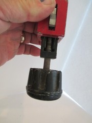 Craftsman 51253 Pipe Cutter 5/8 to 2-5/8 Capacity Working B19