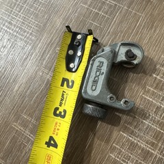 RIDGID 3/4&Prime;Close Quarters 3/16&Prime; to 15/16&Prime; Model 104 Tubing Cutter. (N5)