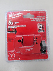Milwaukee 1 in. Mini Copper Tubing Cutter (1/8 in. &ndash; 1-1/8 in. Cut Capacity)