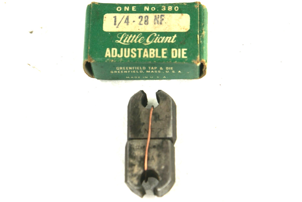 GTD Greenfield Tap and Die Little Giant 1/4&Prime; NF 28 Adjustable Pipe Dies