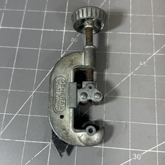General No. 120 Screw Feed Pipe Cutter Tool MPN 120 Pipe Cutter USA