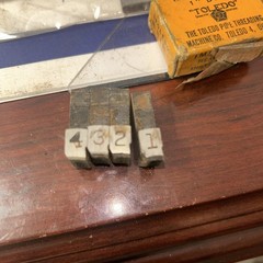 Set of 4 Toledo No. 11-12 1 n Pipe Threading Dies
