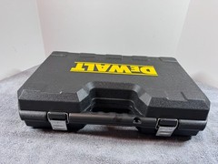 MINT &ndash; DEWALT 20V MAX Copper Swage Tool Kit DCE450D1 w/ 6 Heads, Battery & Case