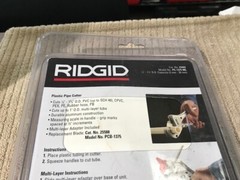 RIDGID PLASTIC PIPE CUTTER MODEL: PC-1375 ML 23493 NEW IN PACKAGE Ships Free!!