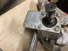 VICTAULIC MODEL VE226M ROLL GROOVER FOR 2&Prime; &ndash; 6&Prime; METAL PIPE RIDGID 300 SCH 10 /40