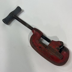 RIDGID No. 1-2 Heavy Duty Pipe Cutter Tool 1/8 To 1 1/4 Trademark Ridge Tool Co
