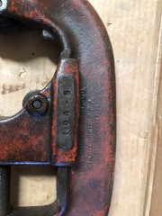 RIDGID 2&rdquo;-4&rdquo; 4S HEAVY DUTY PIPE CUTTER, 32840