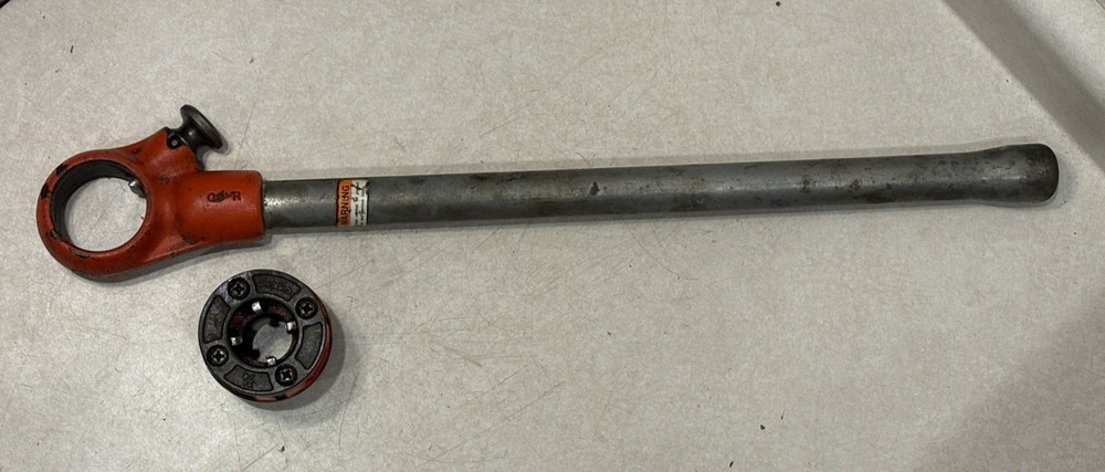 Ridgid OOR Manual Threading/Ratchet And 3/4&rdquo; NPT Die