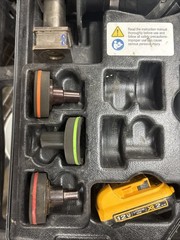 Dewalt Rehau EVERLOC+ Pex Tool & Compression Sleeve Fitting System 1x Battery