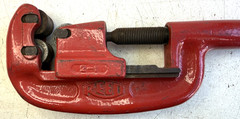 Vintage Pipe Cutter Reed Mfg. Co. Cuts 1/4-2 Used