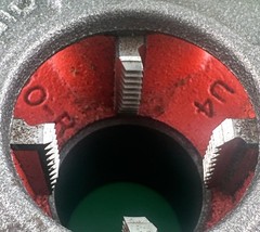 RIDGID 1 in. 00-R Manual Ratchet 1 NPT Pipe Threading Die Head(U4)