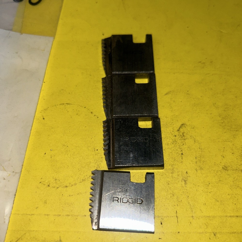 RIDGID 37835 STEEL 12-R HIGH SPEED 1&Prime; PIPE DIES New Old Stock