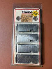Ridgid 47890 1/4&Prime; -3/8&Prime; NPT High Speed 515 Pipe Dies Right Hand