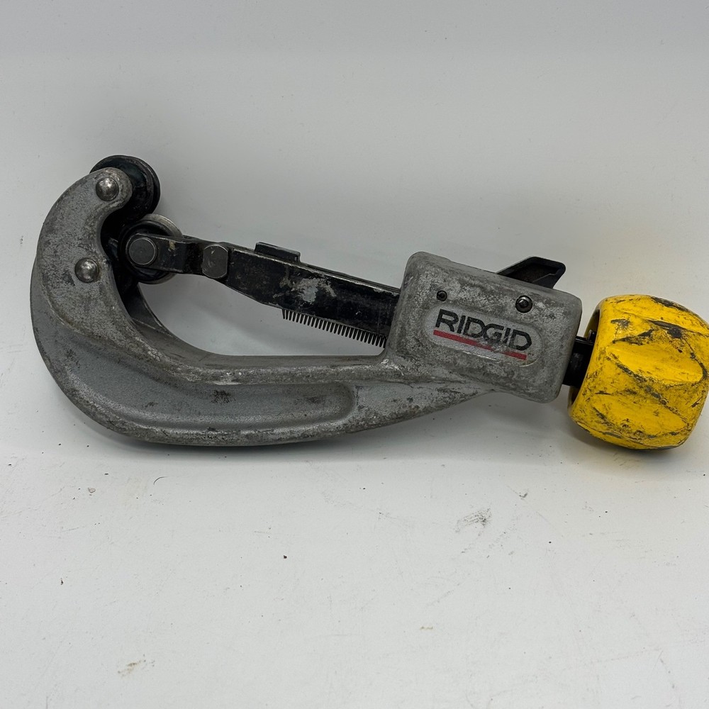 Ridgid Quick-Acting Tubing Cutter Heavy Duty Pipe Tool Yellow Knob CSST Cutter