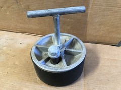 Cherne Gripper 6 In T-Handle W/Bypass
