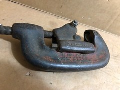 Ridgid 1-2 1/8&Prime; to 1 1/4&Prime; heavy duty Pipe cutter used plumbing tool tools