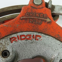 RIDGID 811A Pipe Threader Universal Die Head 1/8&Prime; to 2&Prime; Pipe 1/4-3/8 NPT SS